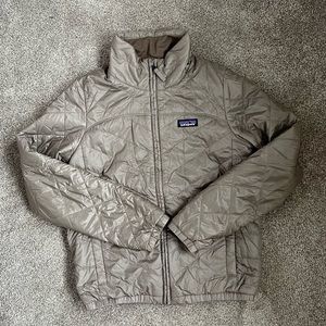 Patagonia Women's Lightweight Puffer Size XS